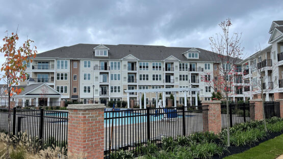 SINGLE HUNG - MULLED UNITS - APARTMENT COMPLEX